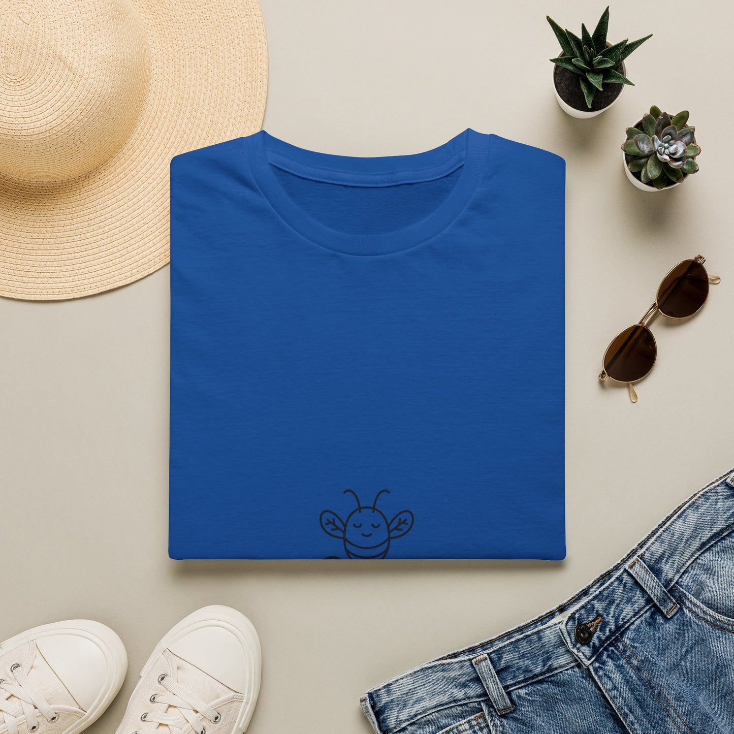 Cute Bee Pocket T‑Shirt — Minimalist 'Pollinator' Graphic Tee