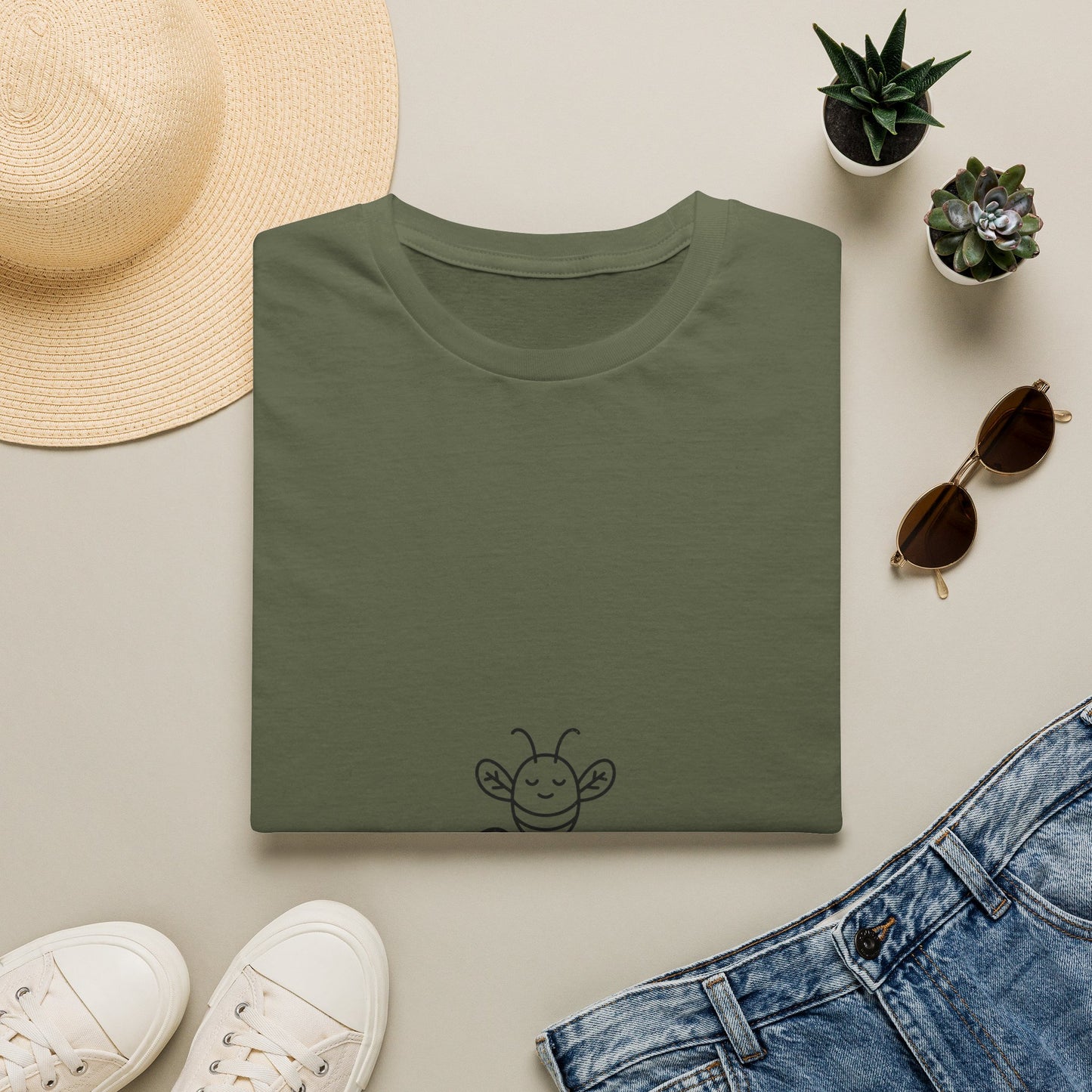 Cute Bee Pocket T‑Shirt — Minimalist 'Pollinator' Graphic Tee
